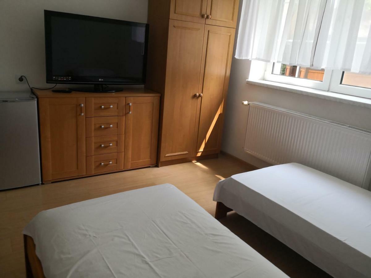 Las Dwa Trzy Ośno Lubuskie Extérieur photo
